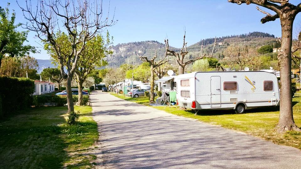 Camping Serenella バルドリーノ エクステリア 写真