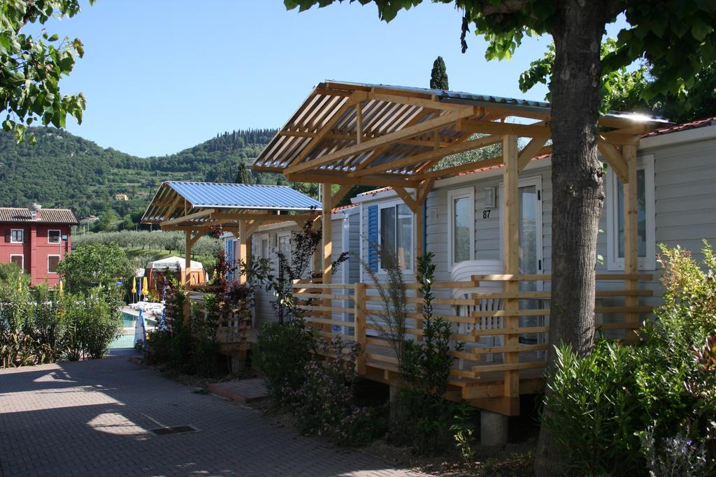Camping Serenella バルドリーノ エクステリア 写真